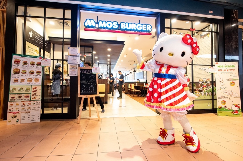 ครั้งแรก MOS Burger x Hello Kitty จับคู่จิ้นเสิร์ฟความน่ารักแบบลิมิเต็ด อิดิชัน  พร้อม Meet & Greet กับน้อง Hello Kitty ที่เซ็นทรัลเวิลด์